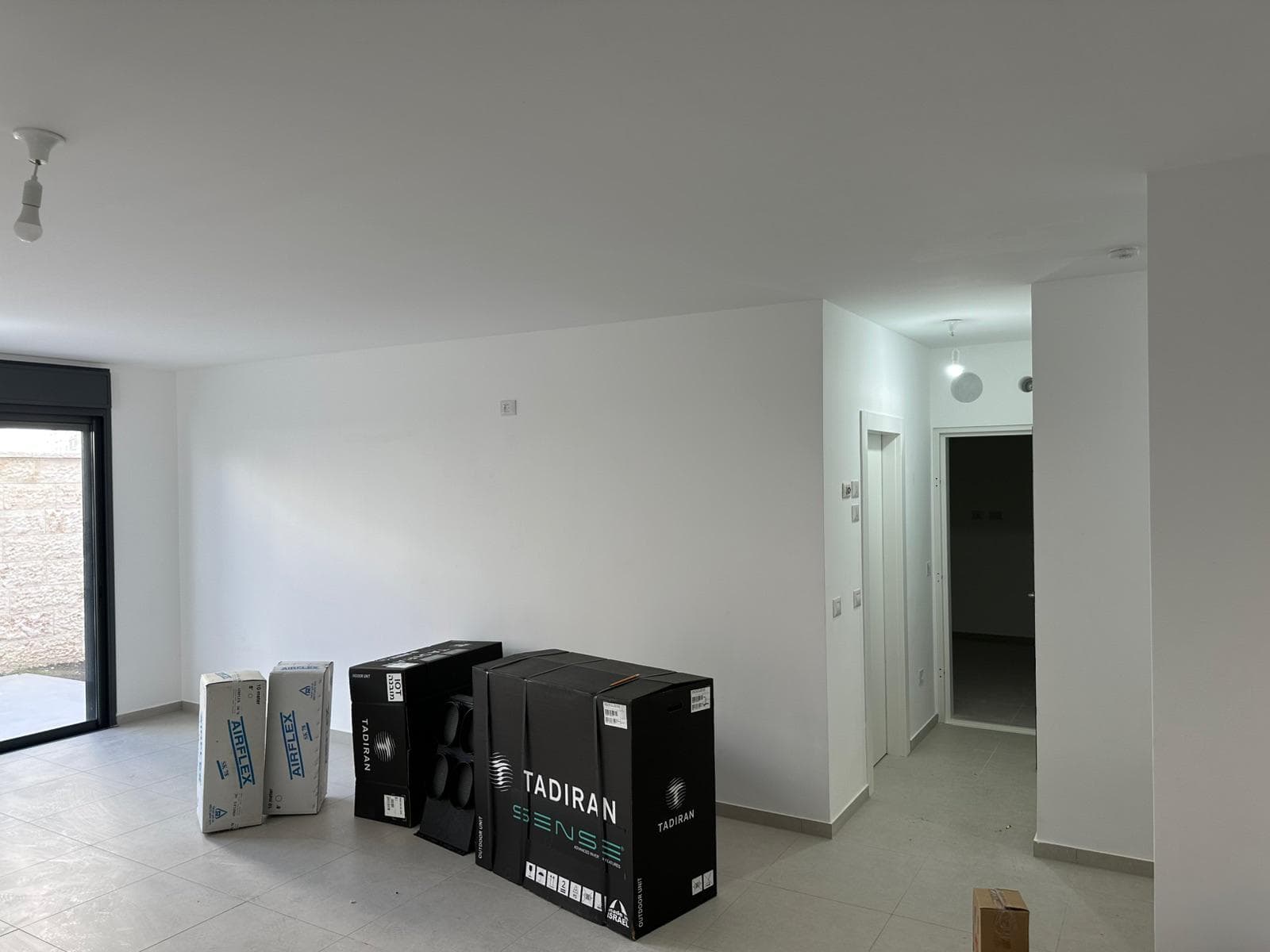 תכנון והכנת יחידות מיזוג אוויר להתקנה מקצועית